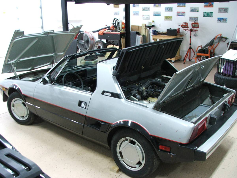 Illustration for article titled At $5,700 For Both, Would You Go For This Fiat X1/9 Targa Two-fer?
